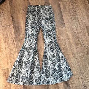 Never been worn Free People Snake Skin Jeans